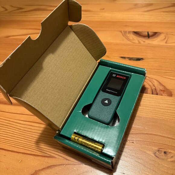 Bosch EasyDistance 25 Laser Measurer, Metric, From Japan, Brand New - Picture 5 of 5